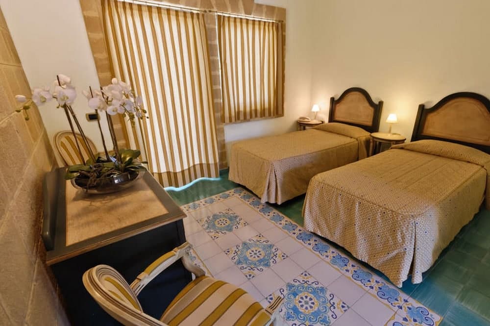 TH Brucoli - Venus Sea Garden