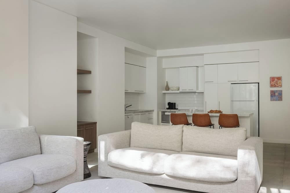 Pullman Palm Cove Sea Temple Resort and Spa