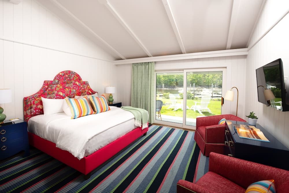 Yachtsman Hotel & Marina Club