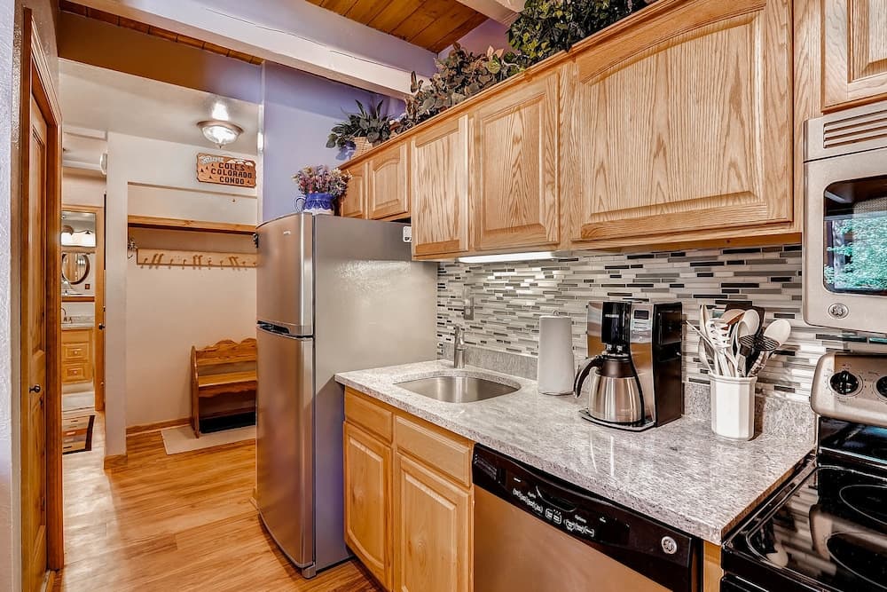 Motherlode Condominiums by Ski Country Resorts