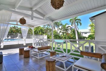 Bwa Chik Hotel & Golf