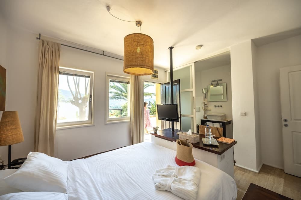 4Reasons Hotel And Bistro