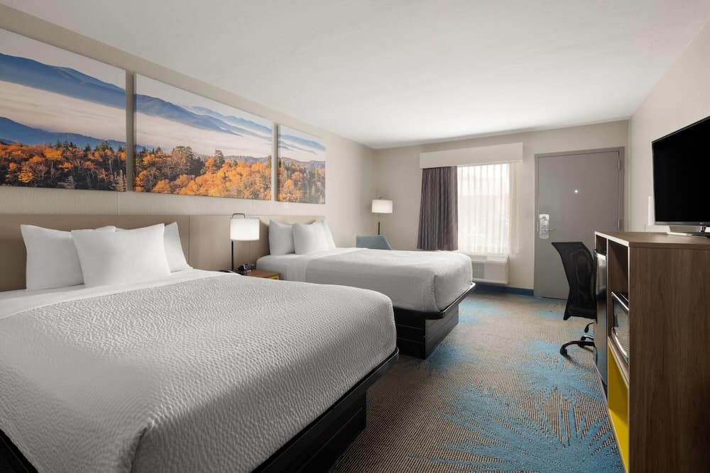 Days Inn by Wyndham Murphy