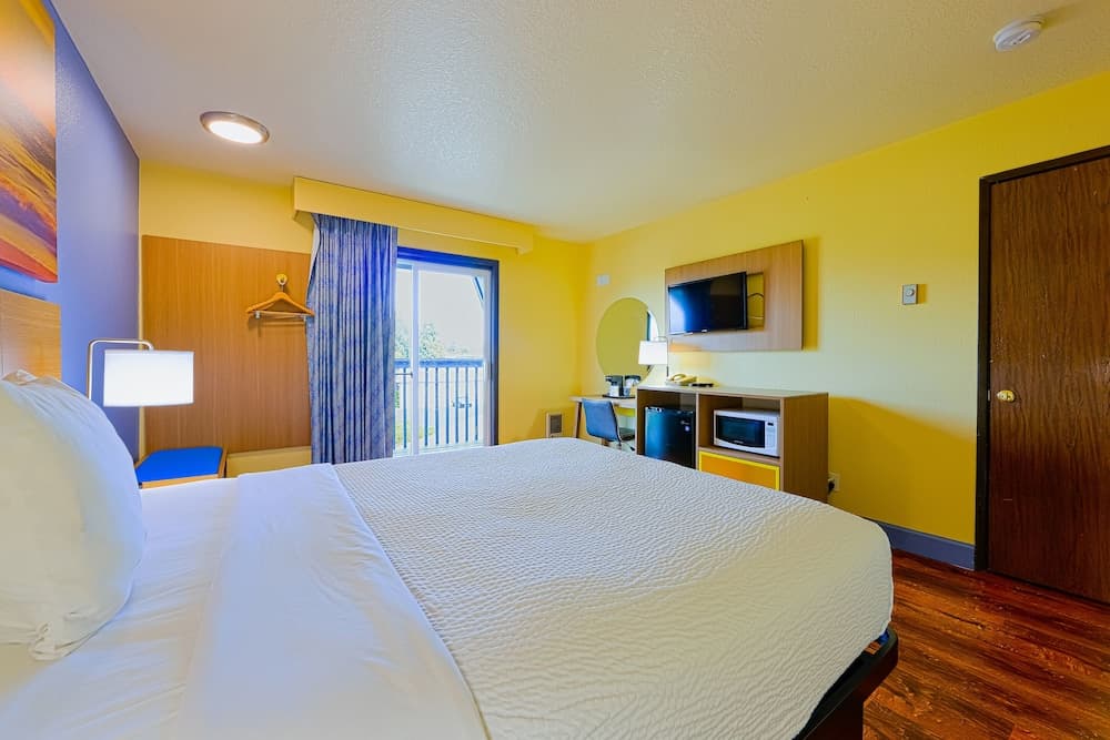 Coastal Inn by OYO Lincoln City - Oregon Coast Hwy