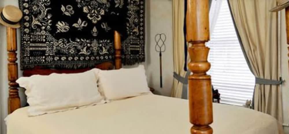 Elk Forge B&B Inn & Day Spa