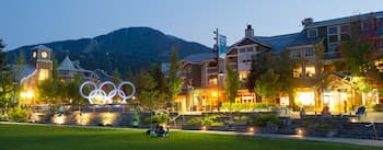 Tyndall Stone Lodge by Whiski Jack