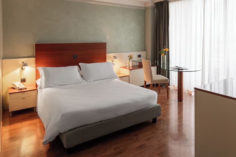 HOTEL LEONARDO DA VINCI