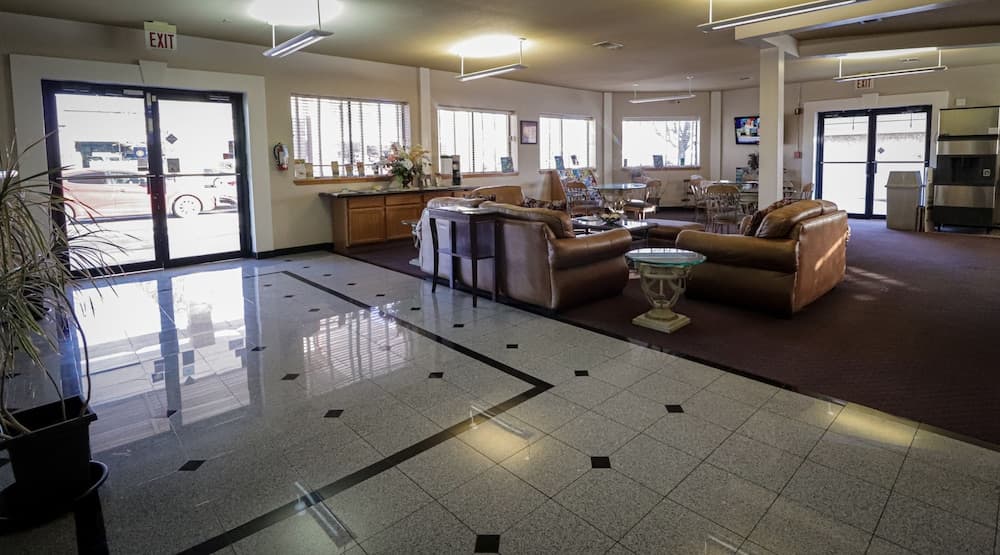 University Inn & Suites San Antonio