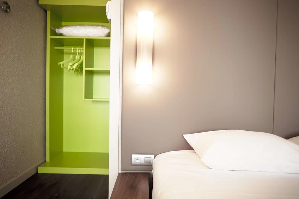 Hotel Campanile Bourges Nord- Saint Doulchard