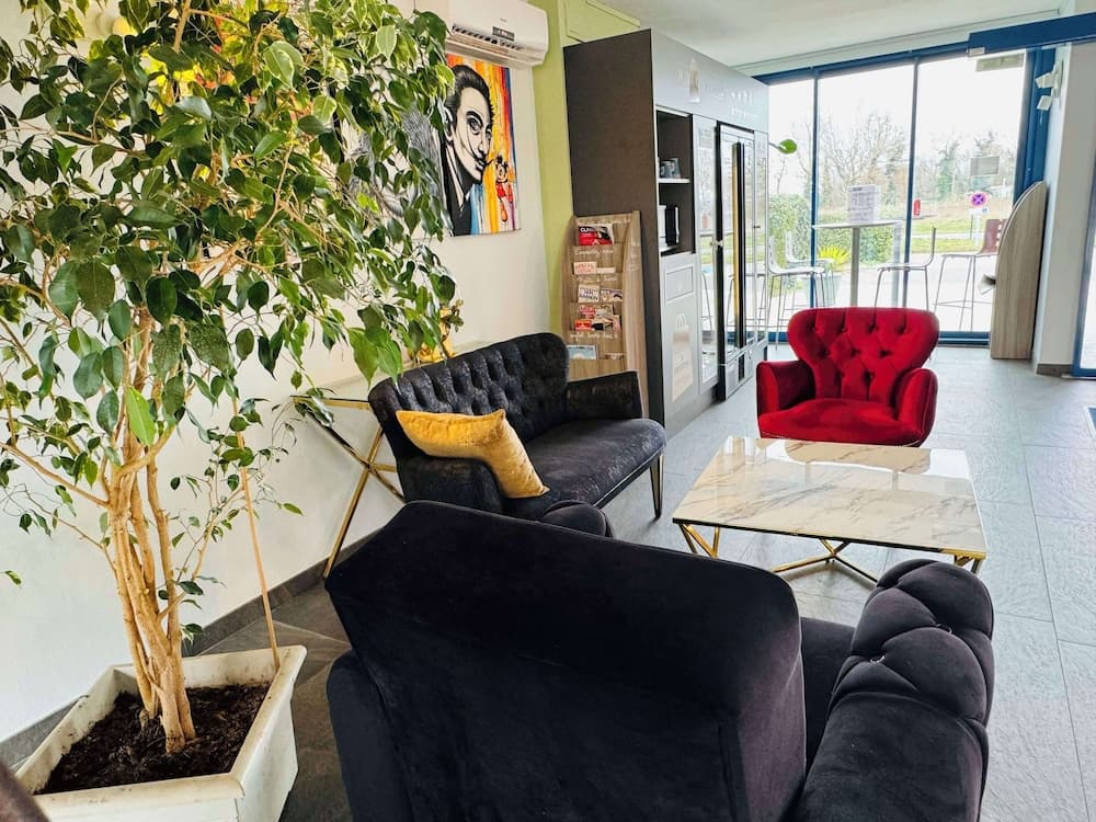 Hotel Kyriad Toulouse Sud - Roques