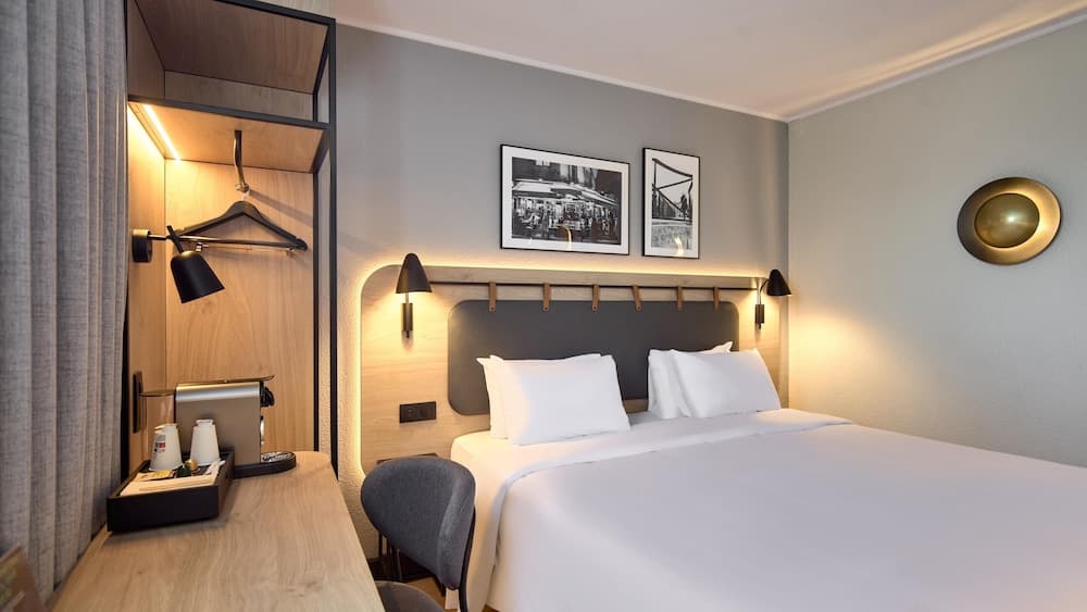 Campanile Paris Ouest - Nanterre - La Défense