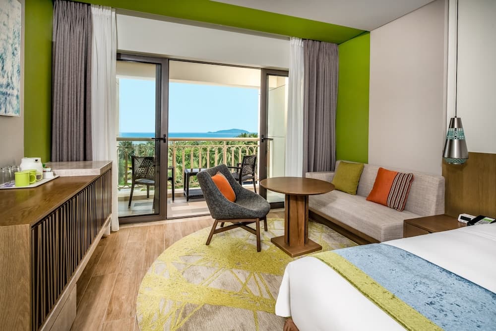 Holiday Inn Resort Sanya Bay by IHG