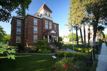 The Roosevelt Inn & Spa