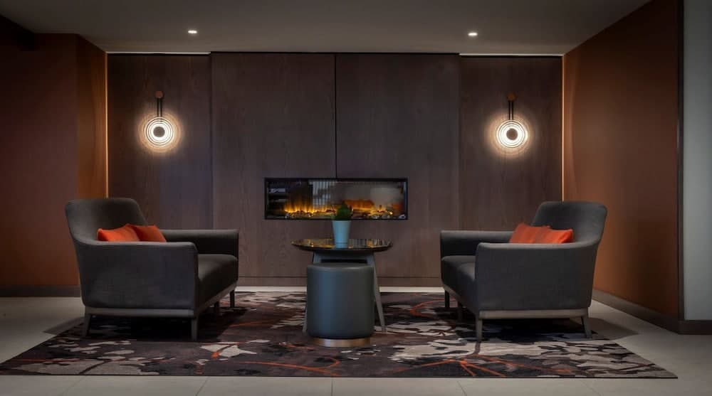 Clayton Hotel Cardiff Lane