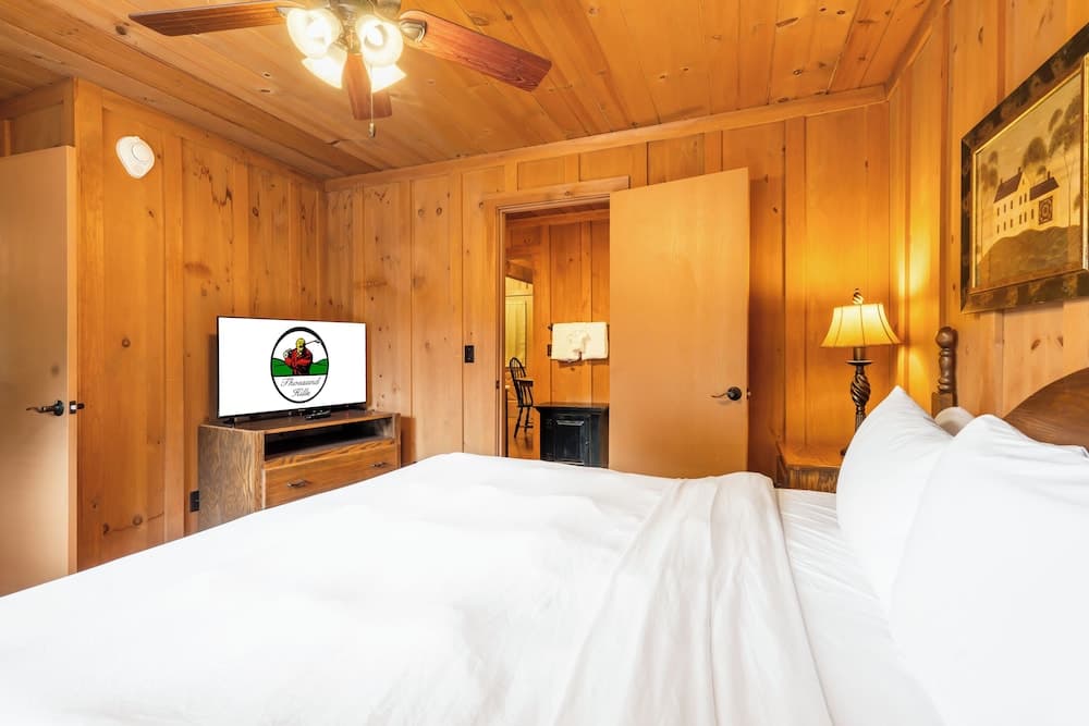 Cabins at Green Mountain