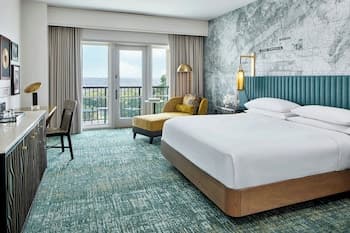 Renaissance Shoals Resort and Spa