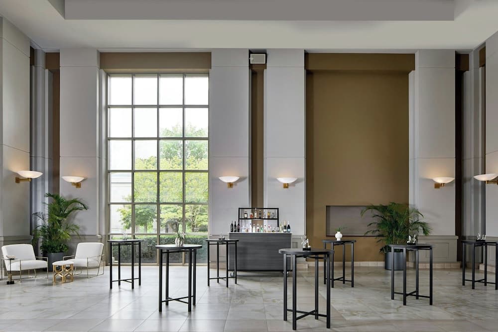 Renaissance Shoals Resort and Spa