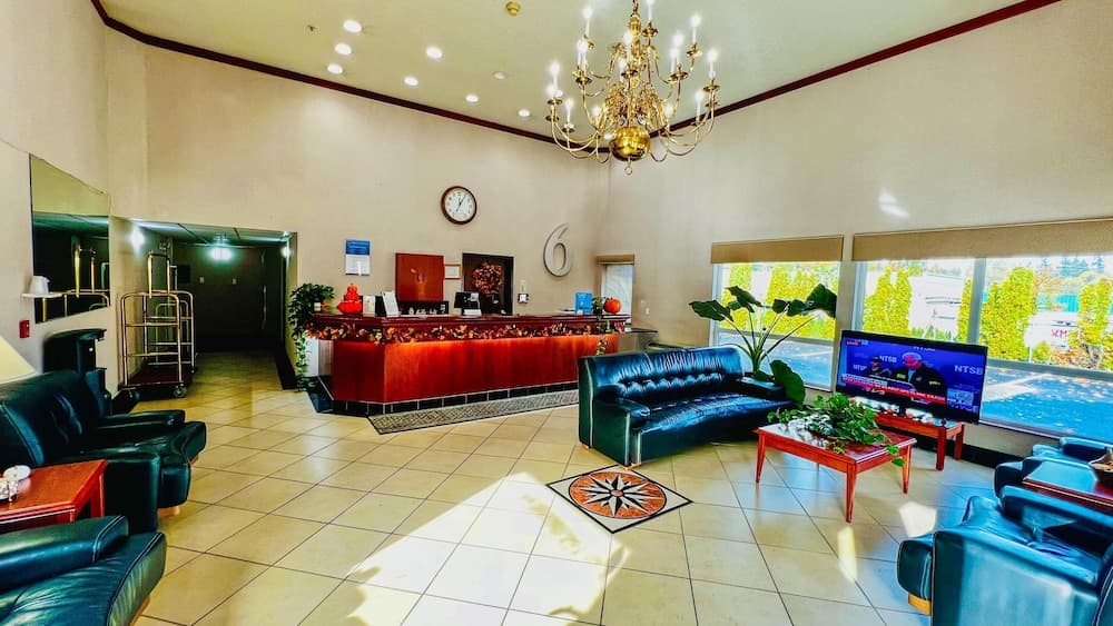 Studio 6 Suites Portland OR- I-5 OHSU