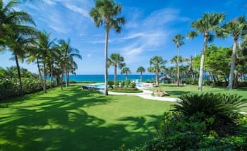 Sea Horse Ranch Luxury Resort