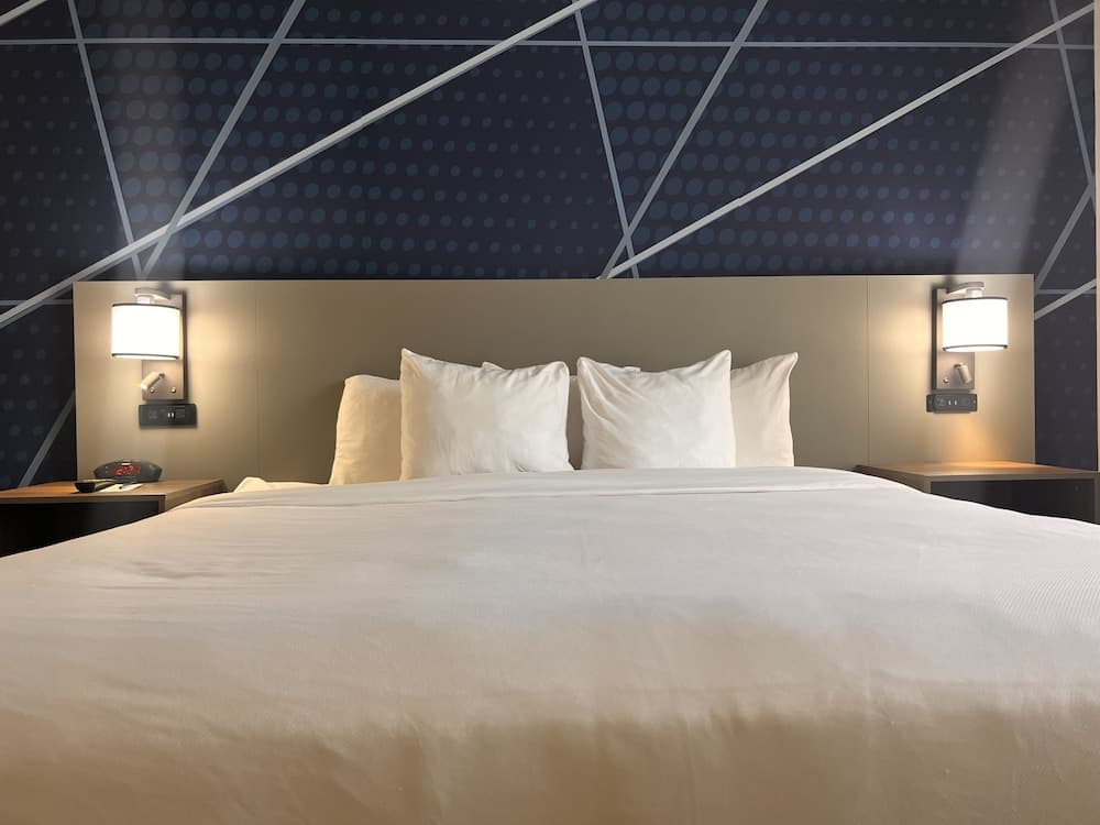 Comfort Suites Louisville Airport