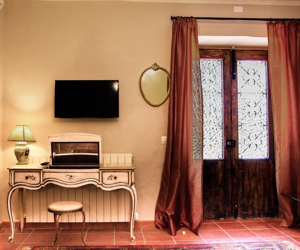 Castello di Tornano Wine Resort