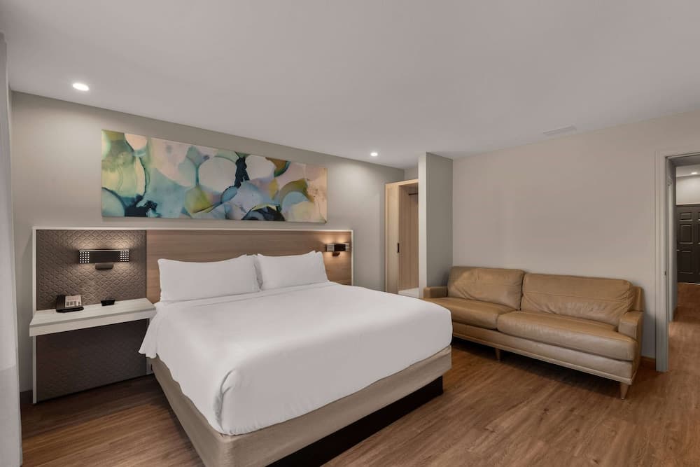 Wyndham Garden Galena Hotel & Day Spa