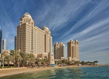 Four Seasons Hotel Doha