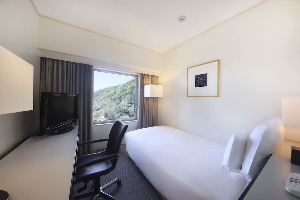 ANA Crowne Plaza Kobe by IHG