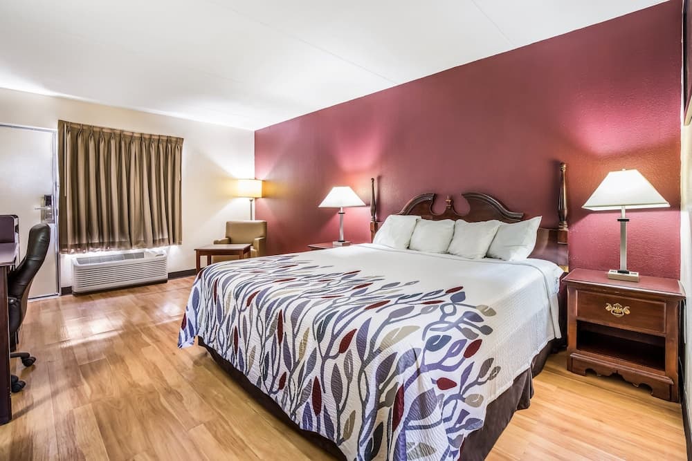 Red Roof Inn Caryville