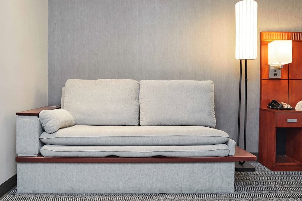 Courtyard by Marriott Medford Airport