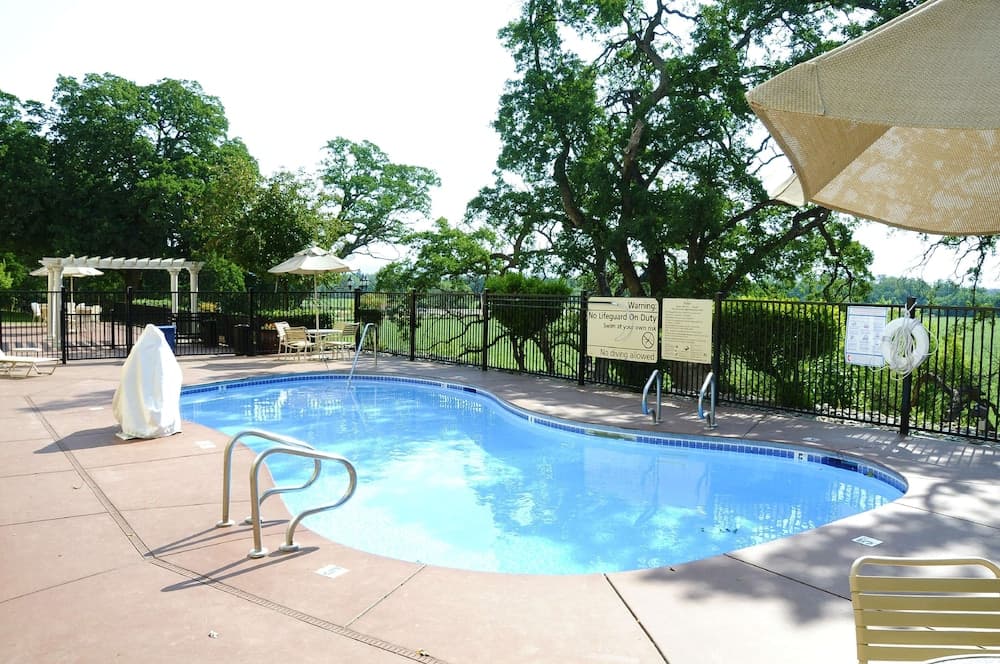 Hampton Inn & Suites Red Bluff