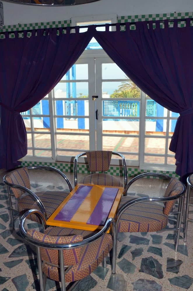 Tagadirt Appart-Hotel