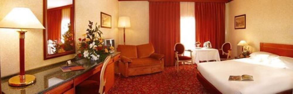 Russott Hotel Venezia San Giuliano