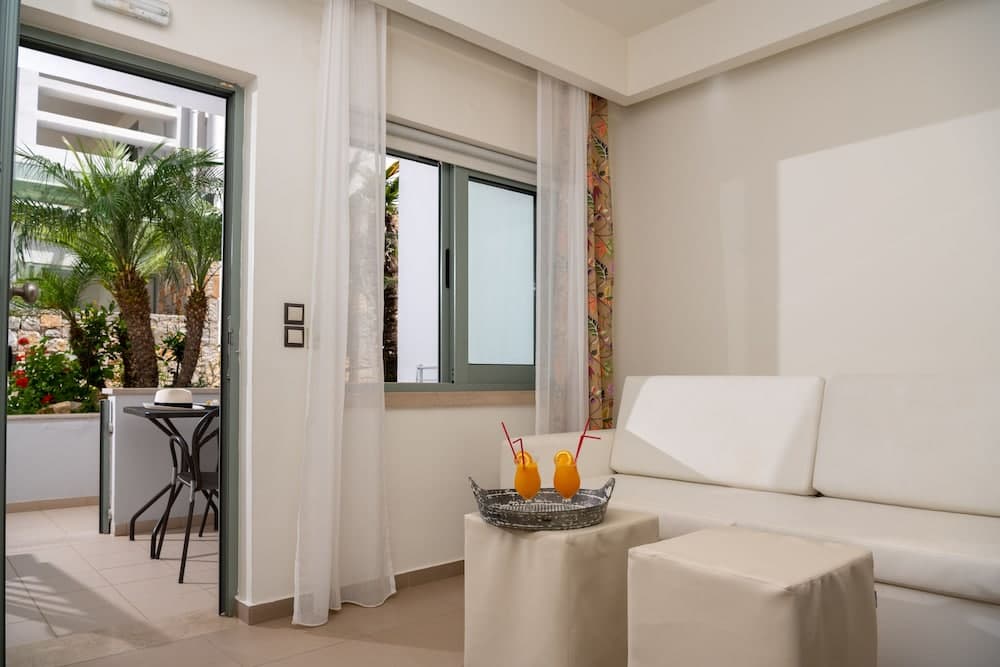 Angela Suites Boutique Hotel