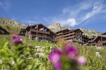 Résidences Village Montana by Les Etincelles