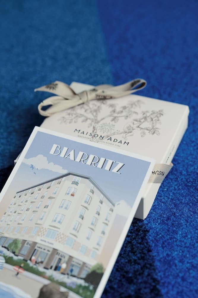 Hotel Plaza Biarritz Plage - Handwritten Collection