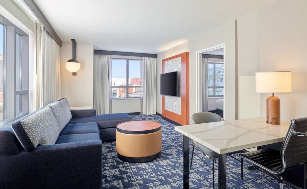 Embassy Suites by Hilton Washington D.C. – Convention Center