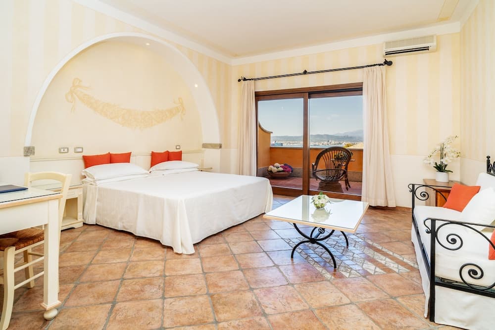 LH Pozzo Sacro Hotel