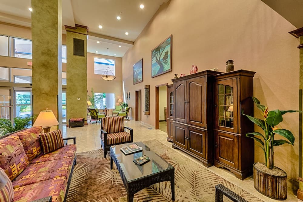 Triple Play Resort Hotel & Suites