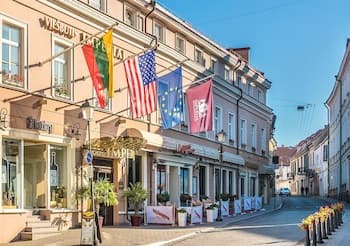 IMPERIAL Hotel & Restaurant