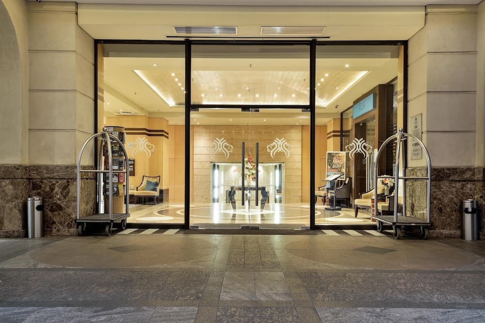 The Michelangelo Towers