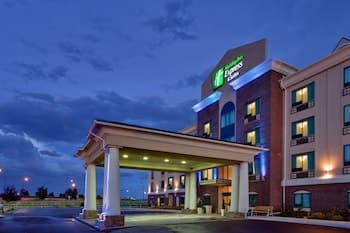Holiday Inn Express & Suites Medicine Hat Transcanada Hwy 1, an IHG Hotel
