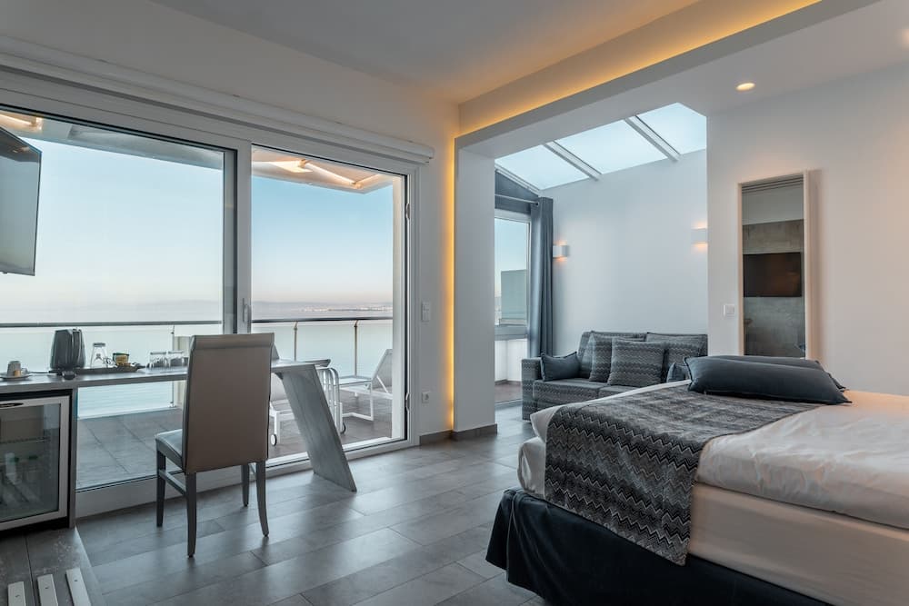 Golden Star City Resort