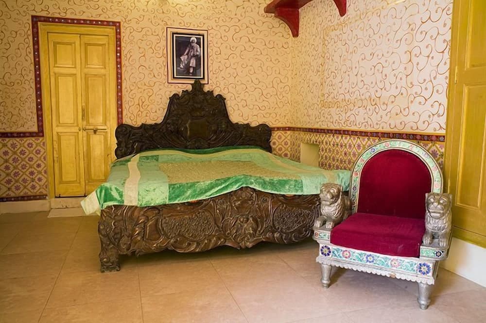 Krishna Prakash Heritage Haveli