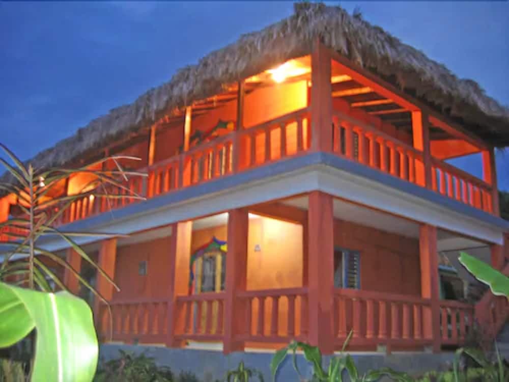 Negril Escape Resort & Spa