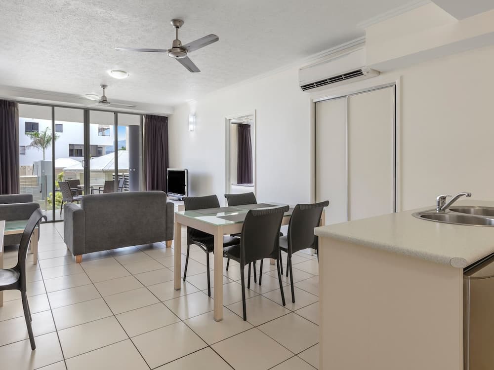 Park Regis City Quays