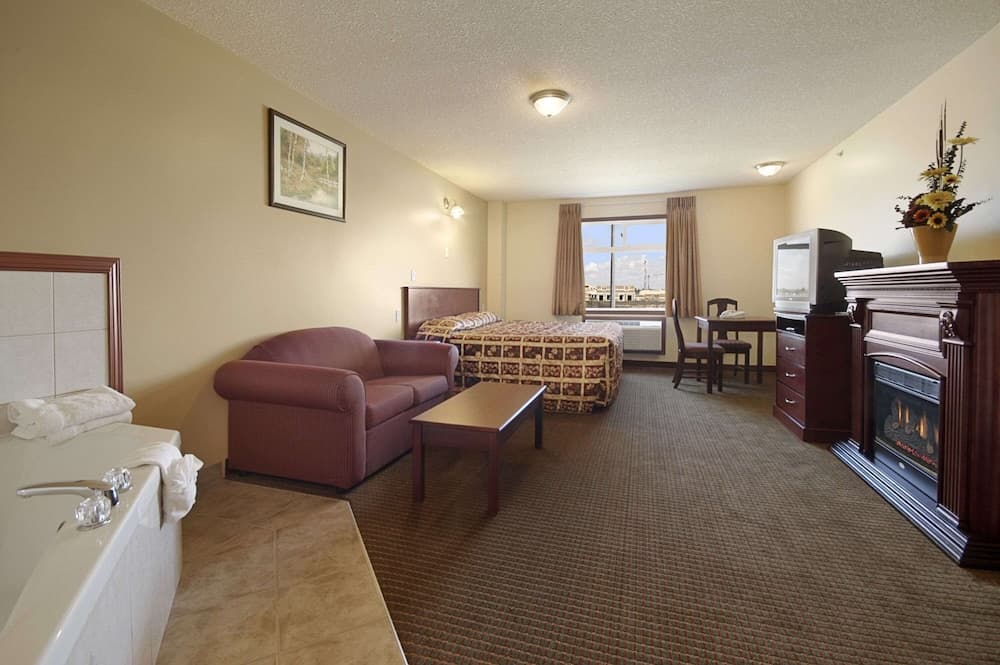 Super 8 by Wyndham Fort Saskatchewan