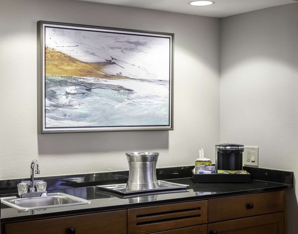 Hilton St. Petersburg Carillon Park