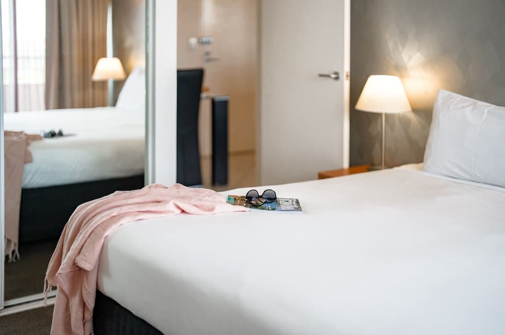 Park Regis Concierge Apartments