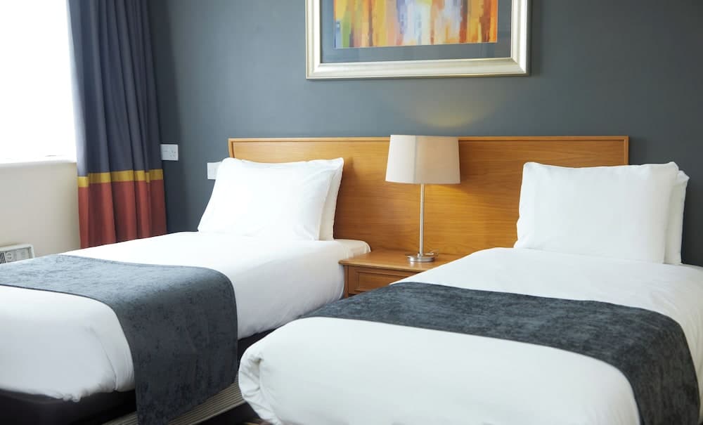 The Broughton Hotel By Greene King Inns